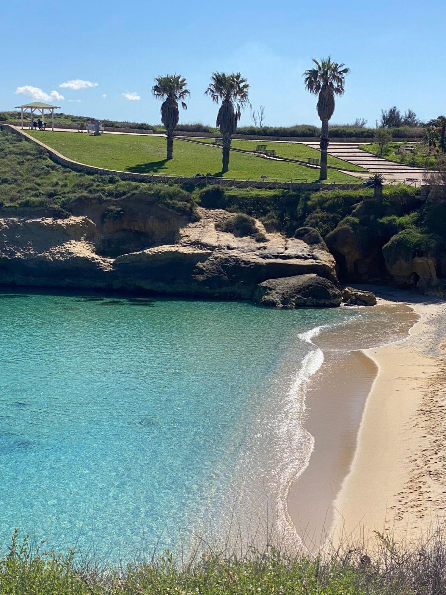 Taverna A 100 Mt Dal Mare Porto Torres Dış mekan fotoğraf